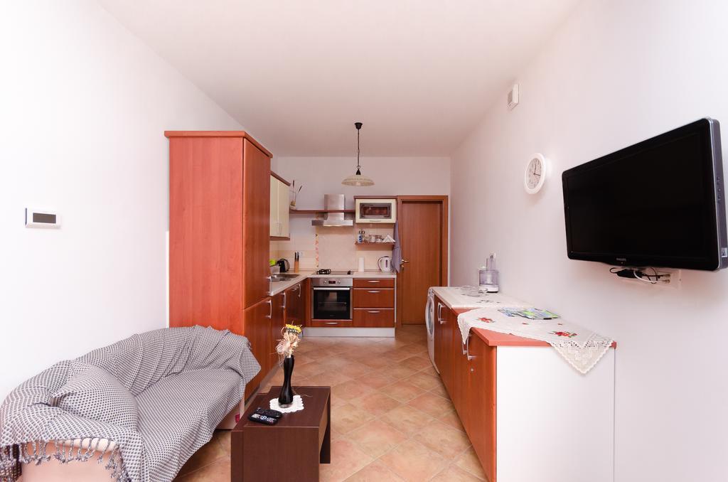 Apartments Milan Медвежа Экстерьер фото